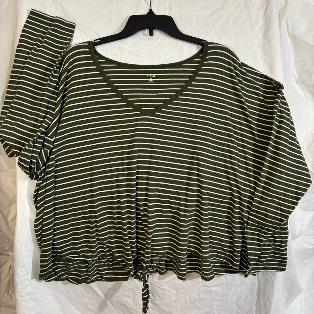 a.n.a. 2X olive green and white striped long sleeve v-neck crop T w/ tie front